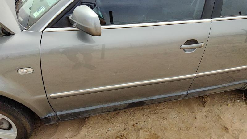 2001-2005 (discontinued) Passat Front Door LH