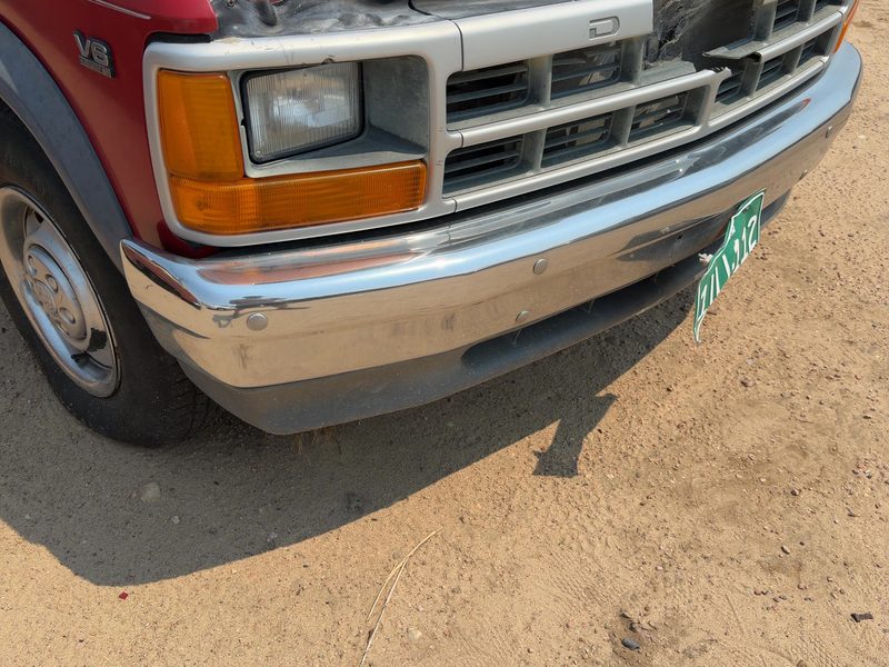1991-1996 Dodge Dakota (mid-size) Front Bumper Assy.