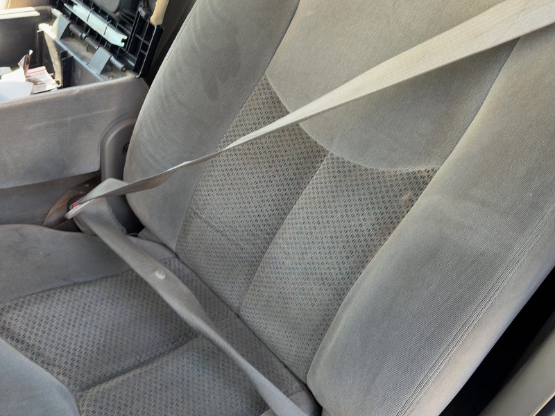 2003-2007 Chevrolet 2500 Silverado Pickup Front Seat Belt LH