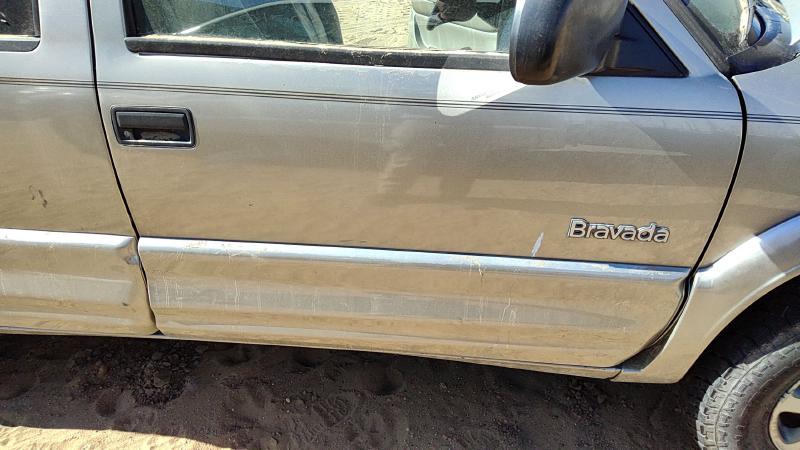 1998-2005 Olds Bravada Front Door RH