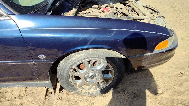 1998-2002 Oldsmobile Intrigue Fender RH