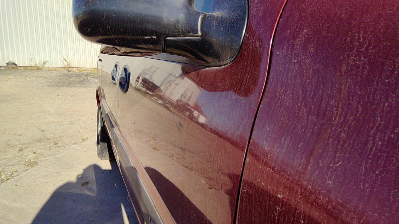 1997-2004 Chevrolet Venture Front Door RH