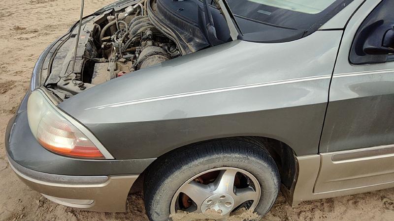 1999-2003 Ford Windstar Fender LH