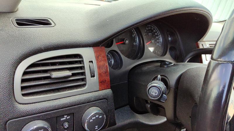 2009-2011 Chevrolet Tahoe Dash Panel