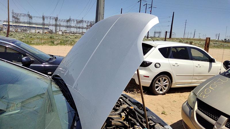2007-2012 Nissan Sentra Hood