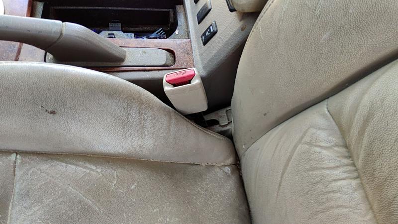 2004-2008 Nissan Maxima Front Seat Belt