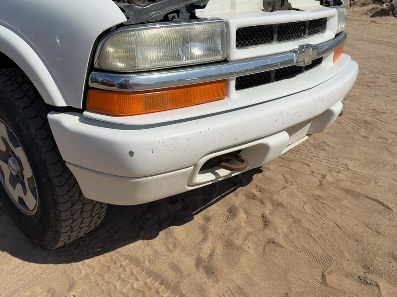 1998-2005 Blazer S10/jimmy S15 Front Bumper Assy.