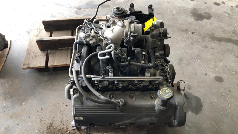 2002-2004 Ford Expedition Engine Assembly/Motor