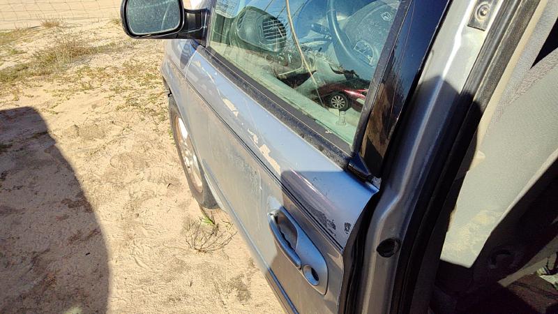 2004-2007 Dodge Caravan Front Door LH