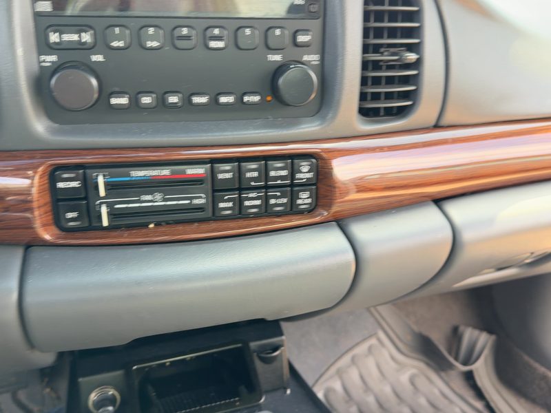 2001-2005 Buick Lesabre (80 & Up) Dash Panel