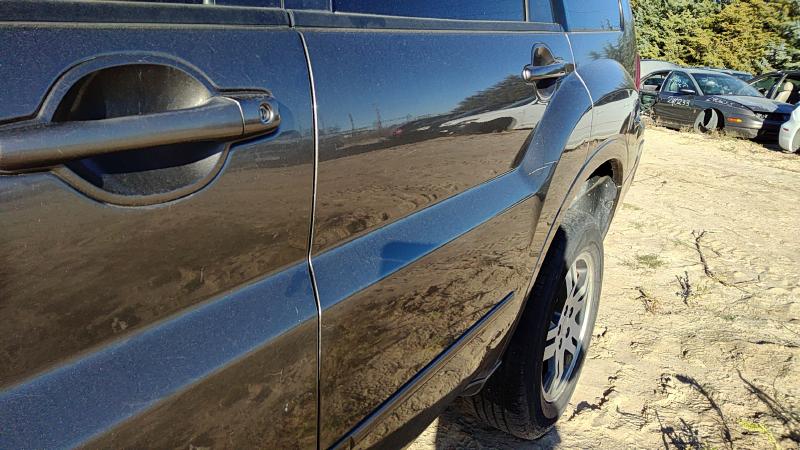 2004-2011 Mitsubishi Endeavor Rear Door LH