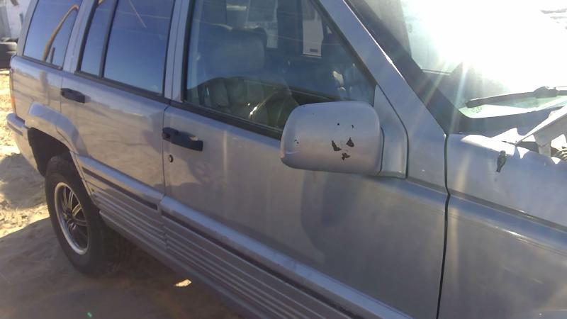 1993-1998 Jeep Grand Cherokee Front Door RH