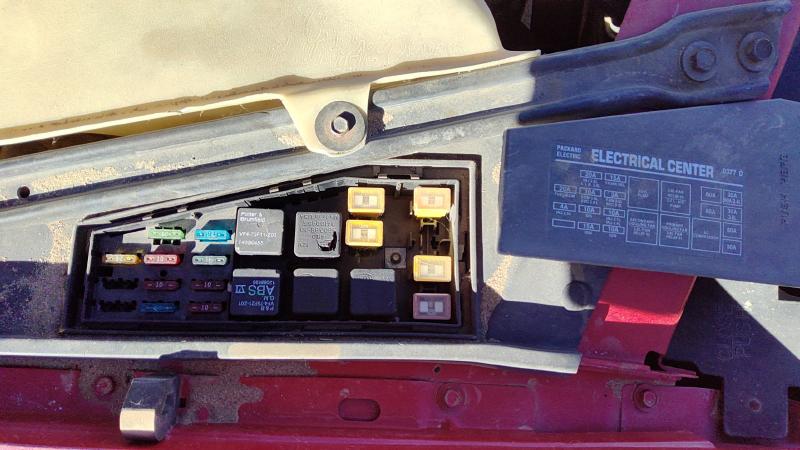 1993 Grand Prix Engine Fuse Box