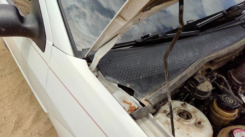 2000-2011 Ford Focus Not RS Hood Hinge RH