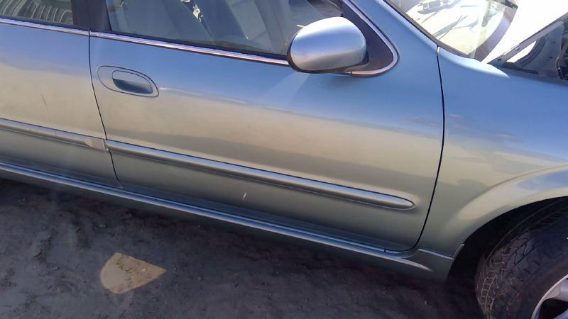 2000-2003 Nissan Maxima Front Door RH