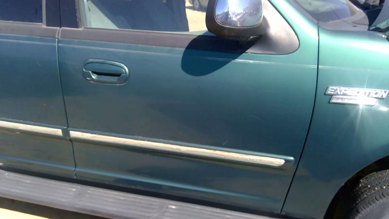 1997-2002 Ford Expedition Front Door RH