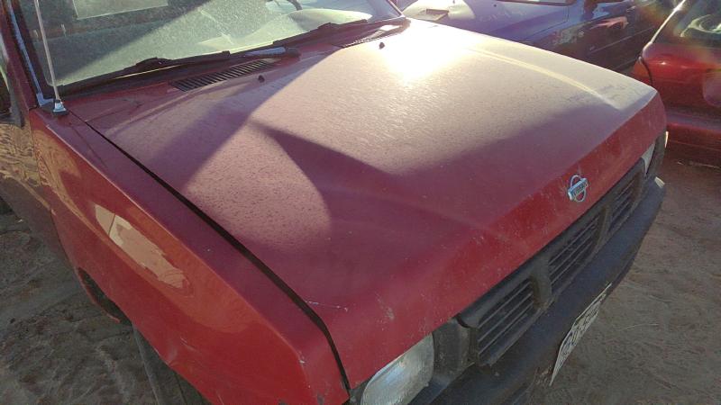 1993-1997 Nissan Pickup Hood