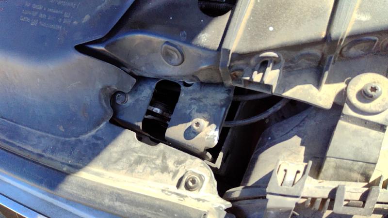 2004-2010 BMW X3 Radiator Support