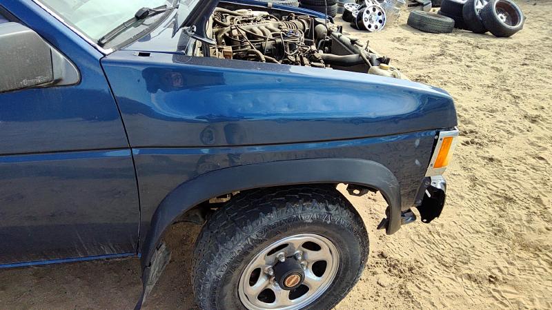 1989-1997 Nissan Pathfinder Fender RH