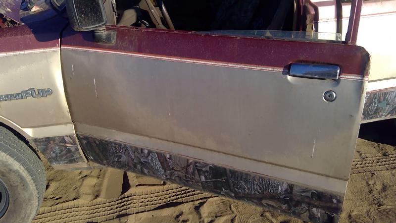 1981-1987 Isuzu Pickup Front Door LH