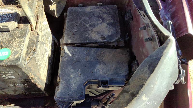 2008-2010 Nissan Rogue Except Sport Engine Fuse Box