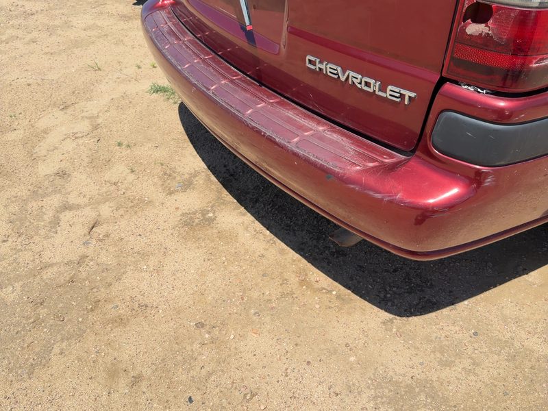 2002-2005 Chevrolet Venture Rear Bumper Assembly