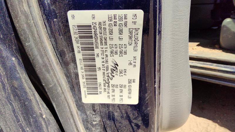 2004-2007 Chrysler Town & Country Front Door LH