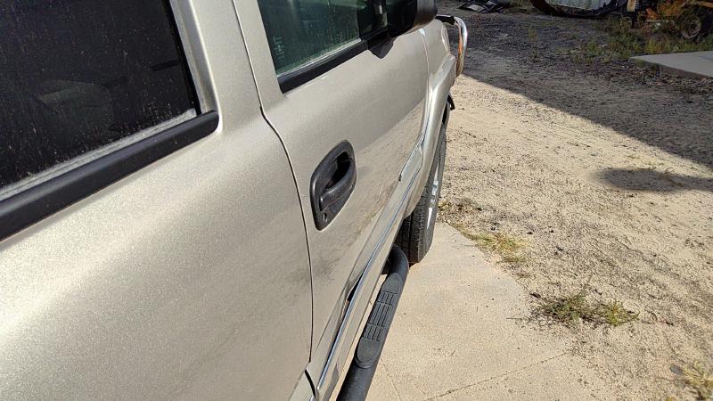 1999-2007 GMC Sierra 2500 Pickup Front Door RH