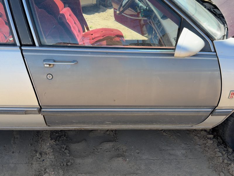 1985-1991 Oldsmobile Eighty-eight (80 & Up) Front Door RH