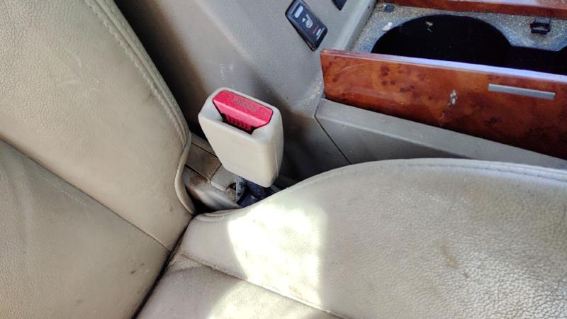 2004-2008 Nissan Maxima Front Seat Belt