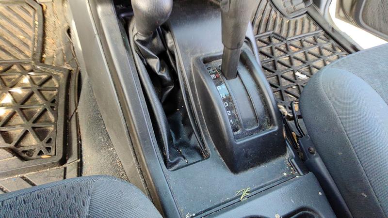 2002-2004 Nissan Xterra Dash Panel
