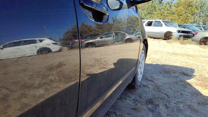 2004-2009 Toyota Prius Front Door RH