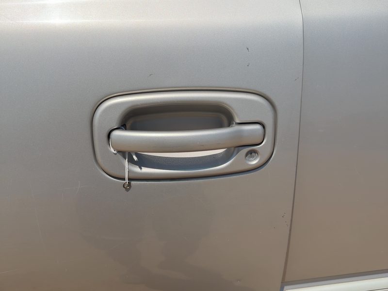1999-2007 Chevy/gmc Suburban 1500 Series Outside Door Handle LH