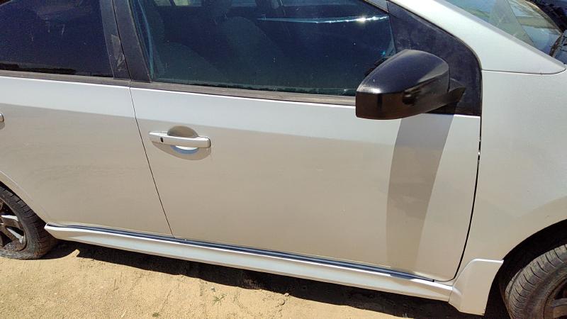 2007-2012 Nissan Sentra Front Door RH