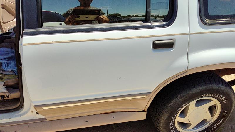 1991-1994 Explorer Rear Door LH