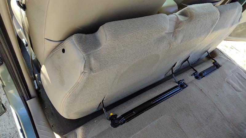 2007 Ford Escape Rear Seat