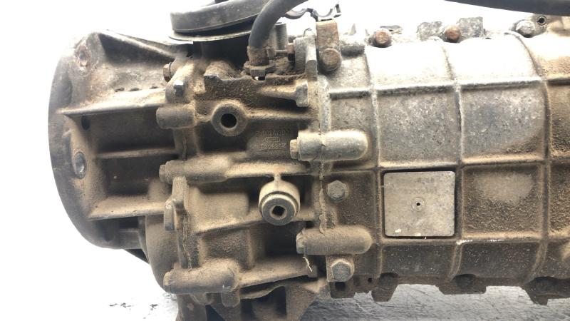 1987-1989 Jeep Wrangler Transmission Assy.