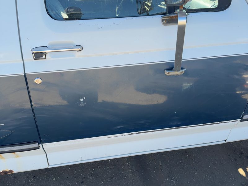 1987-1993 Ford Pickup F250 Series Front Door RH