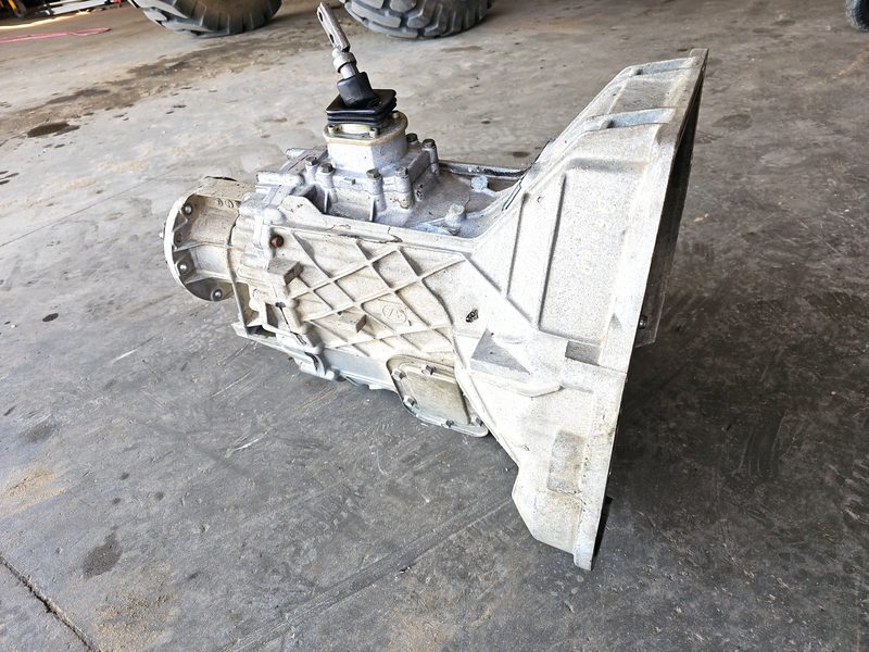 1987-1996 Ford Pickup F250 Series Transmission Assy.