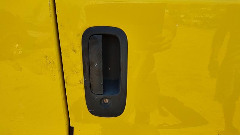 1996-2009 Chevrolet Van Express 3500 Series Outside Door Handle RH