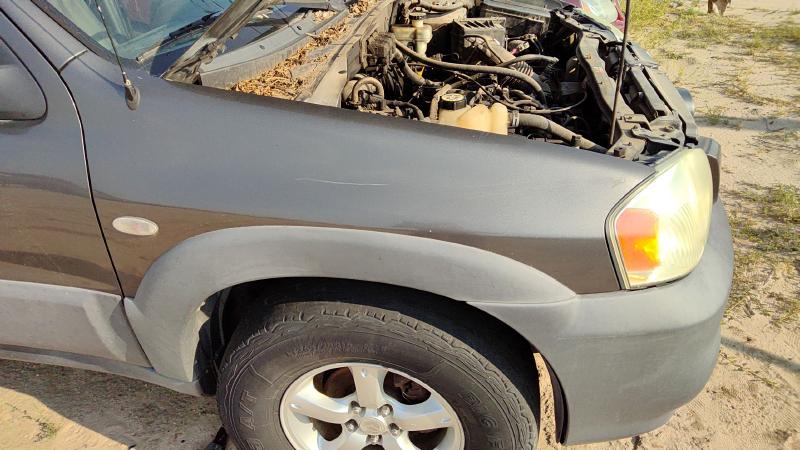 2001-2006 Mazda Tribute Fender RH