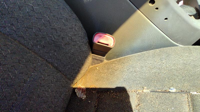 2002-2005 Explorer Front Seat Belt