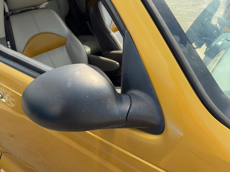 2001-2004 Pt Cruiser Door Mirror RH
