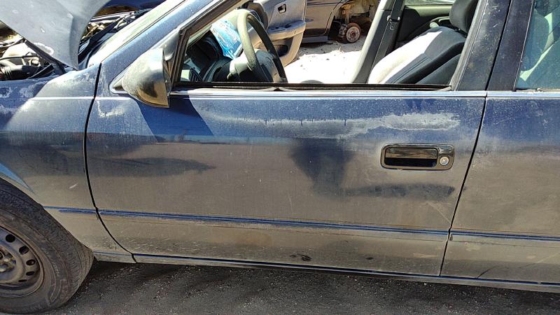 1997-2001 Toyota Camry Front Door LH