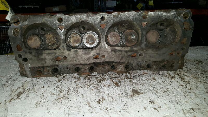 1978-1985 Ford Pickup F100 Series Cylinder Head