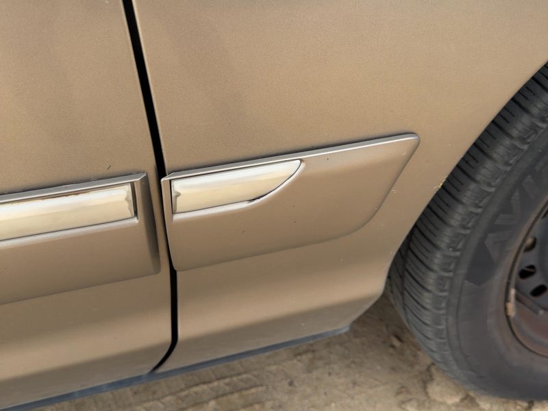 1998-2005 Mercury Grand Marquis (79 & Up) Fender Moulding RH