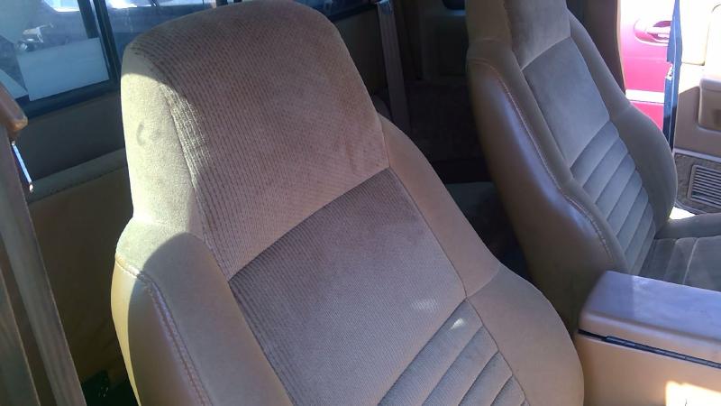1993 Dodge Dakota (mid-size) Seat Track
