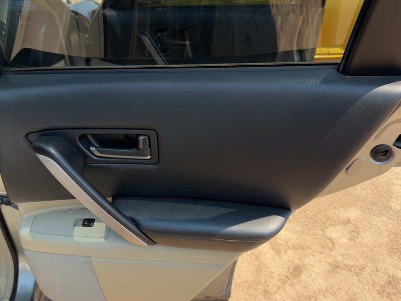 2003-2004 Infiniti FX Series Rear Door Trim Panel RH