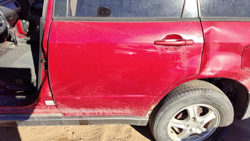 2003-2004 Mitsubishi Outlander Rear Door LH