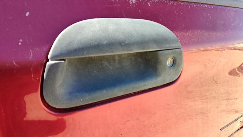 1997-2007 Ford F250 Super Duty Pickup Outside Door Handle LH